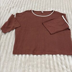 Wishlist Rust Brown Scoop Neck Sweater with White Trim